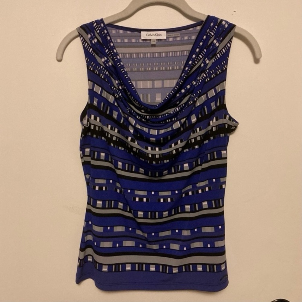 💫 Calvin Klein Tank Top Purple Scooped Neckline Size XS